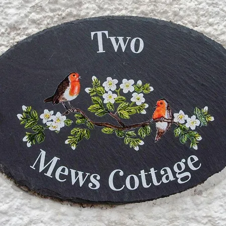 Дом отдыха 2 Mews Cottage *