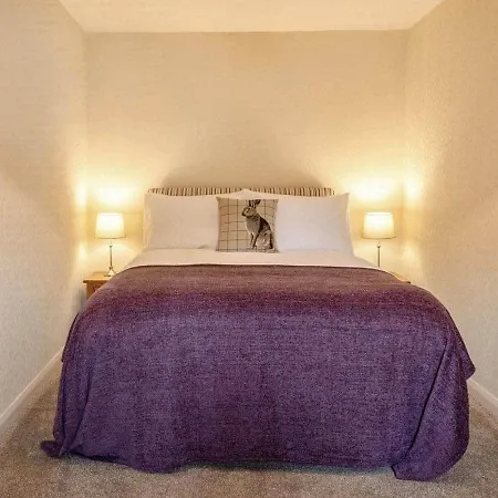 2 Mews Cottage Дом отдыха *